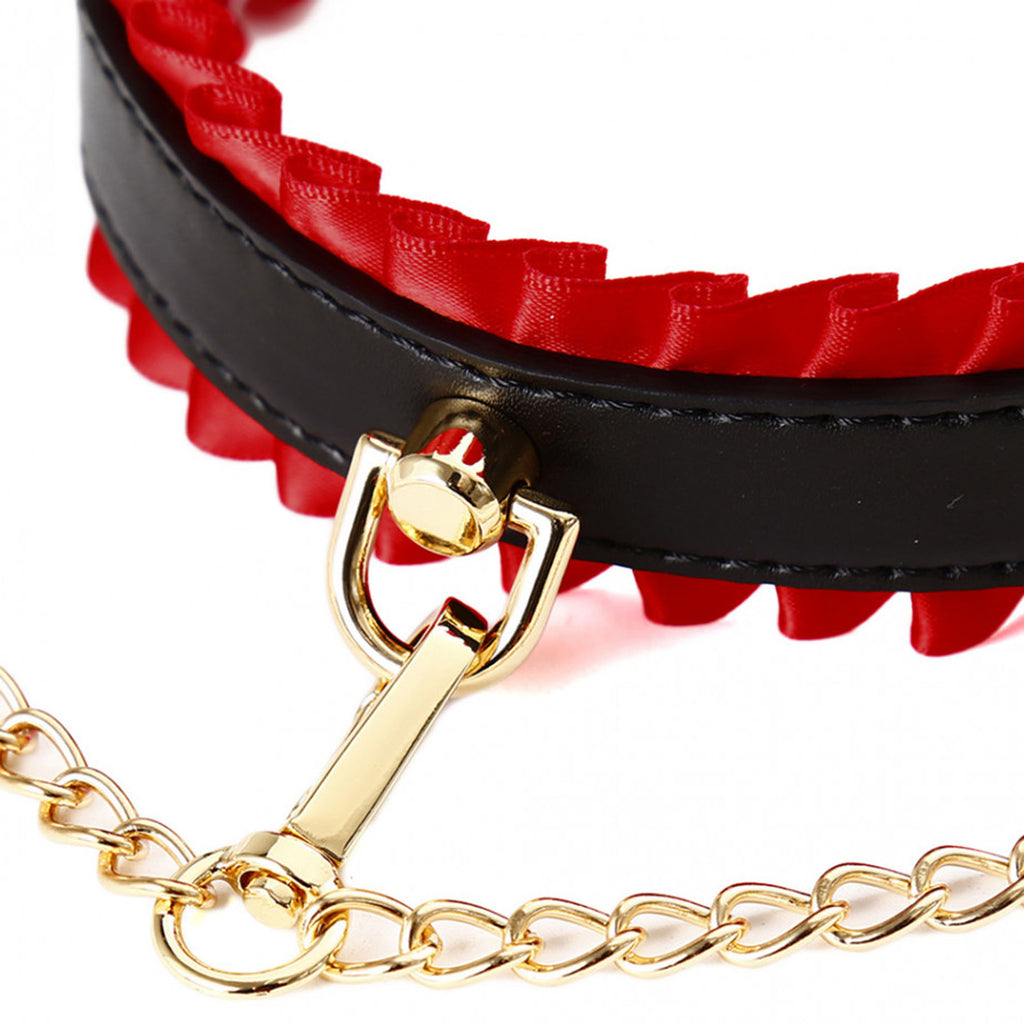 Collier et 2 menottes avec des froufous : noir / rouge