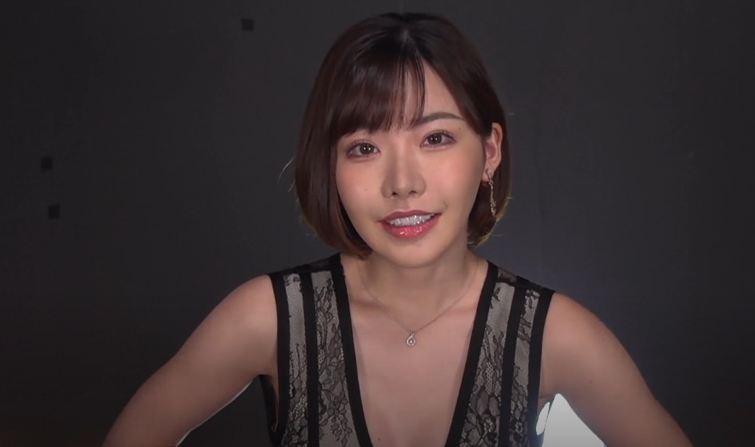 [JAV] Emi Fukada làm tình cùng bạn trai