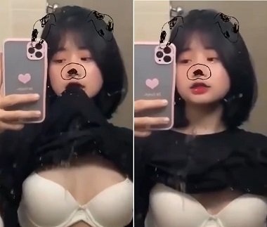 Sinh viên vú đẹp thích khoe hàng - sex Việt Nam